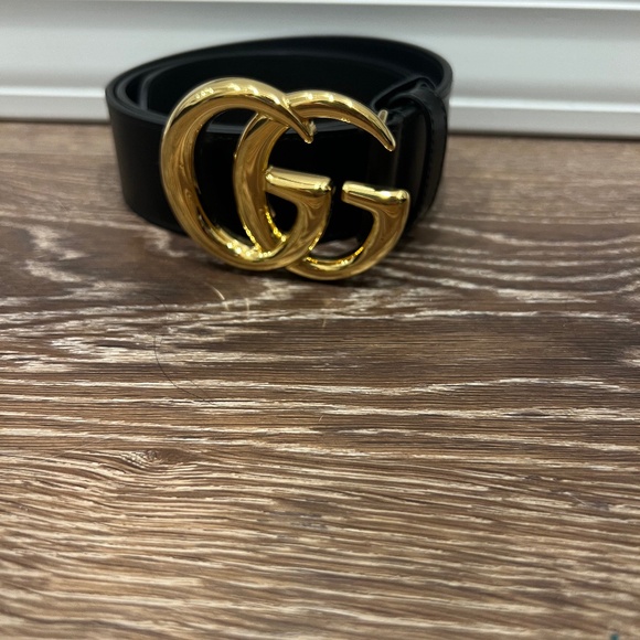 GG Marmont leather belt with shiny buckle